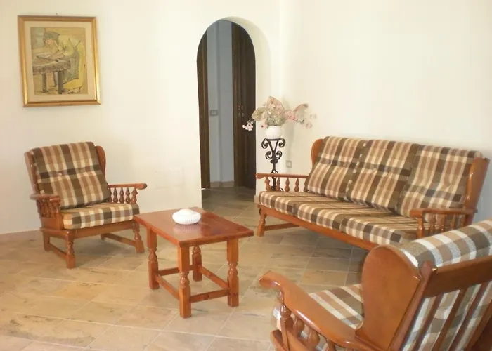House 10' From The Sea, Ac, Garden, Parking, Wifi Hébergement de vacances