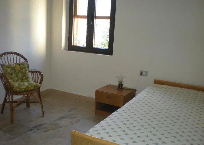 Hébergement de vacances House 10' From The Sea, Ac, Garden, Parking, Wifi