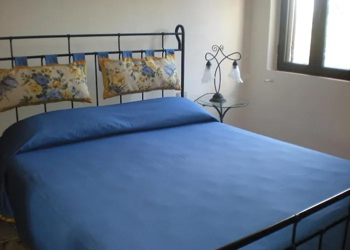 House 10' From The Sea, Ac, Garden, Parking, Wifi Annunziata (Sardinia)