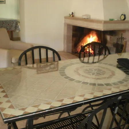 House 10' From The Sea, Ac, Garden, Parking, Wifi Ferienhaus